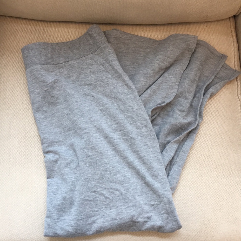 Comfortable jersey maternity maxi skirt